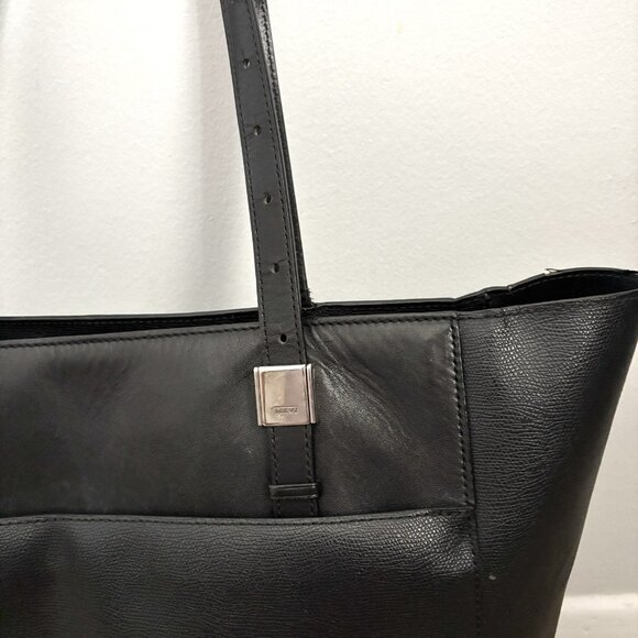 Tumi Sinclair Nora Tote Bag in Pebbled Black Double Handles Shoulder Purse - Picture 2 of 9